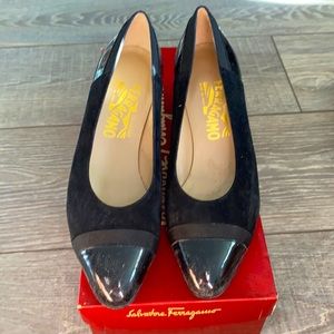 Ferragamo Classic patent and suede black shoes